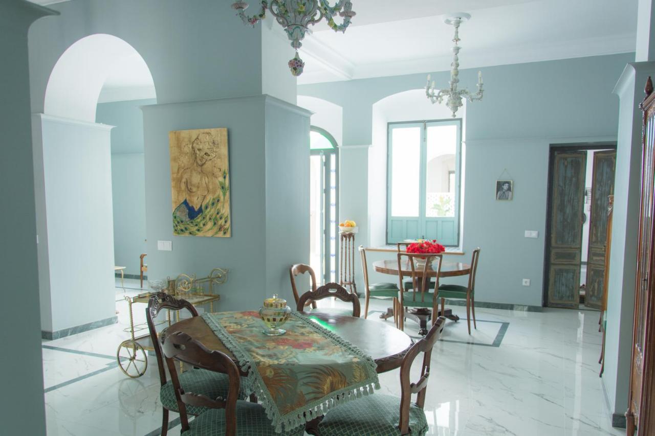 Casa Senorial Con Piscina. Casa Donna Isabel Pensionat Peñaflor Eksteriør billede